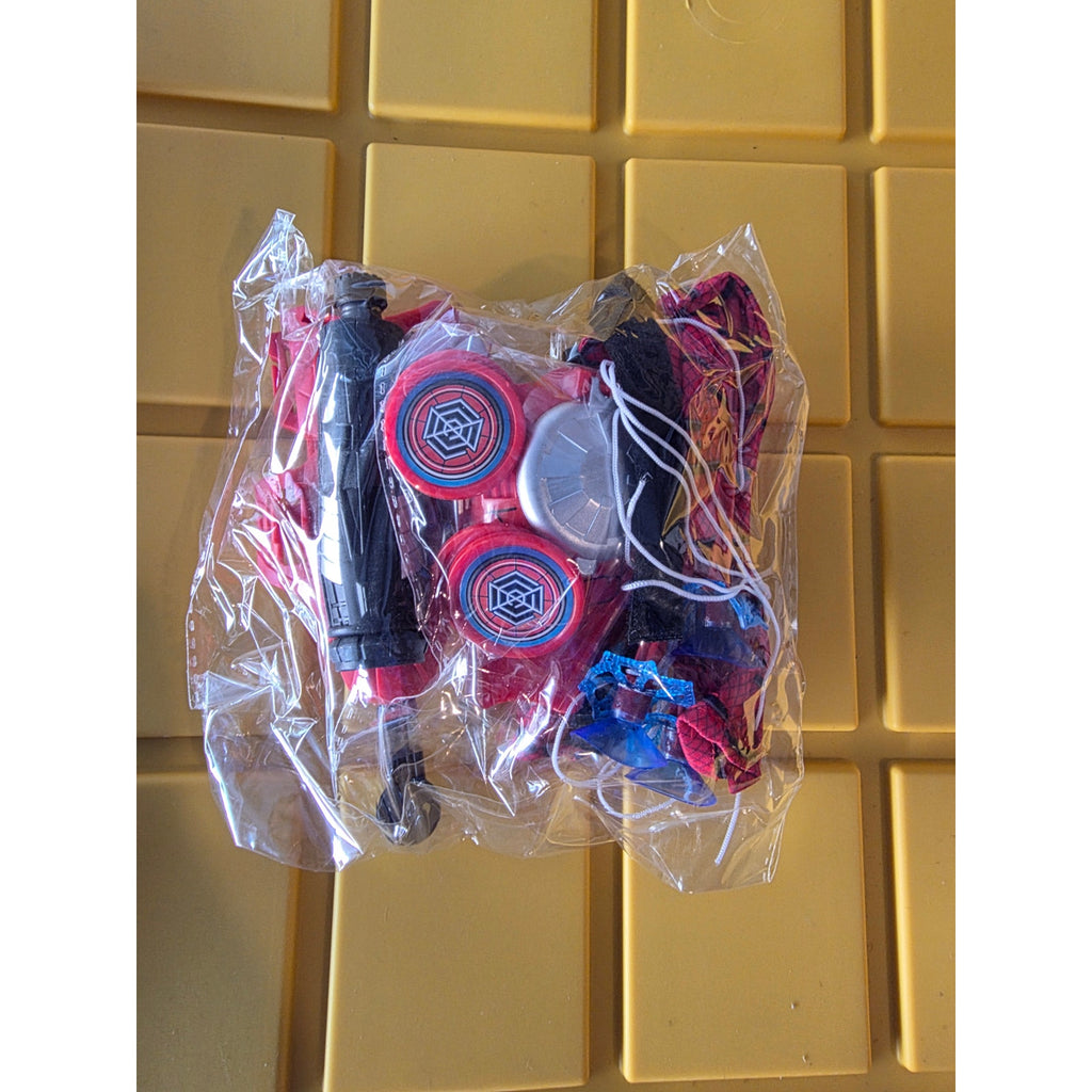 Spider-Man Kids Bundle – Walkie Talkies, Masks & Superhero Cape Playset