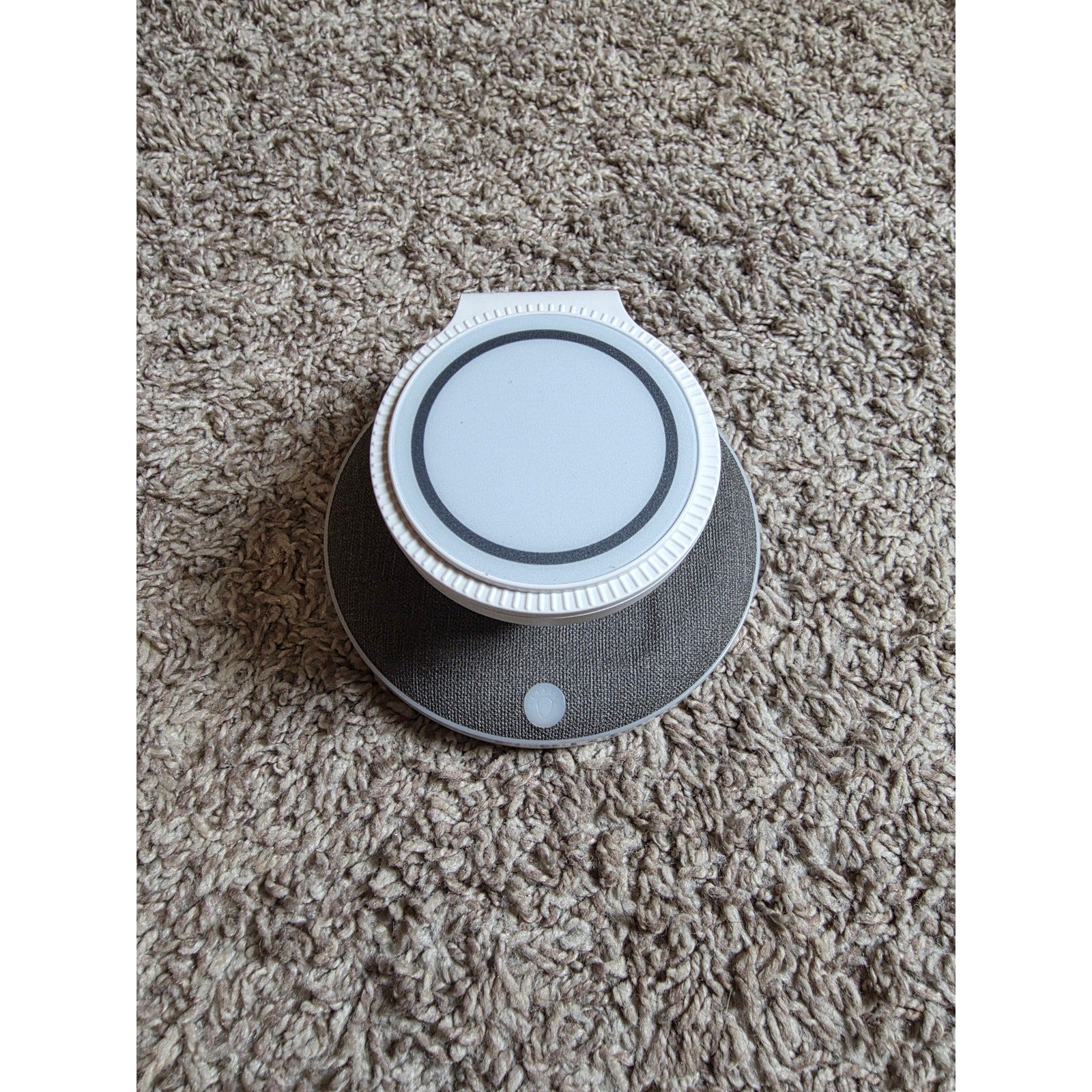 Double-Sided Transparent Magnetic Wireless Charging Stand – Fast Charging Dock