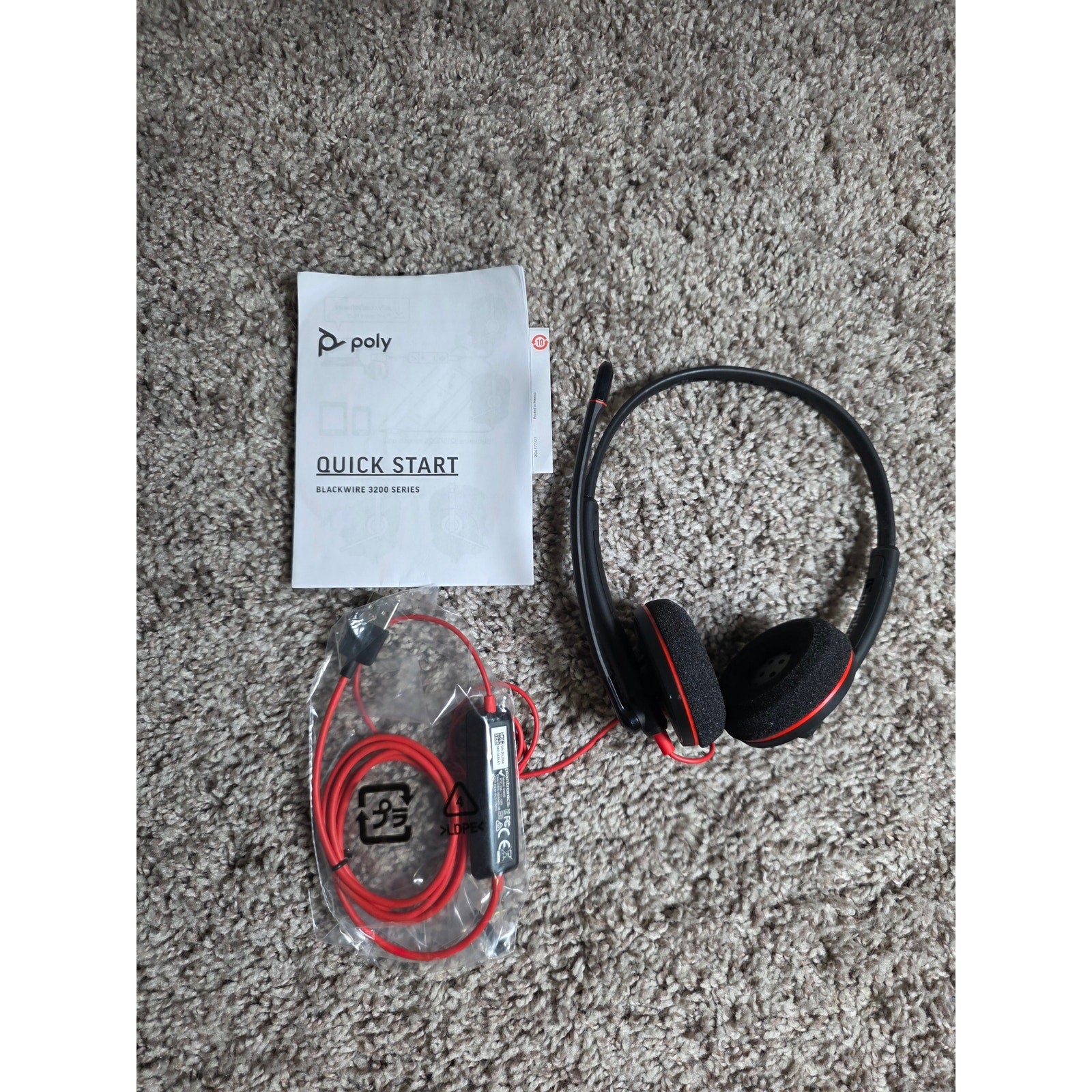 Plantronics - Blackwire 3220 - Wired Dual-Ear (Stereo) Headset with Boom Mic